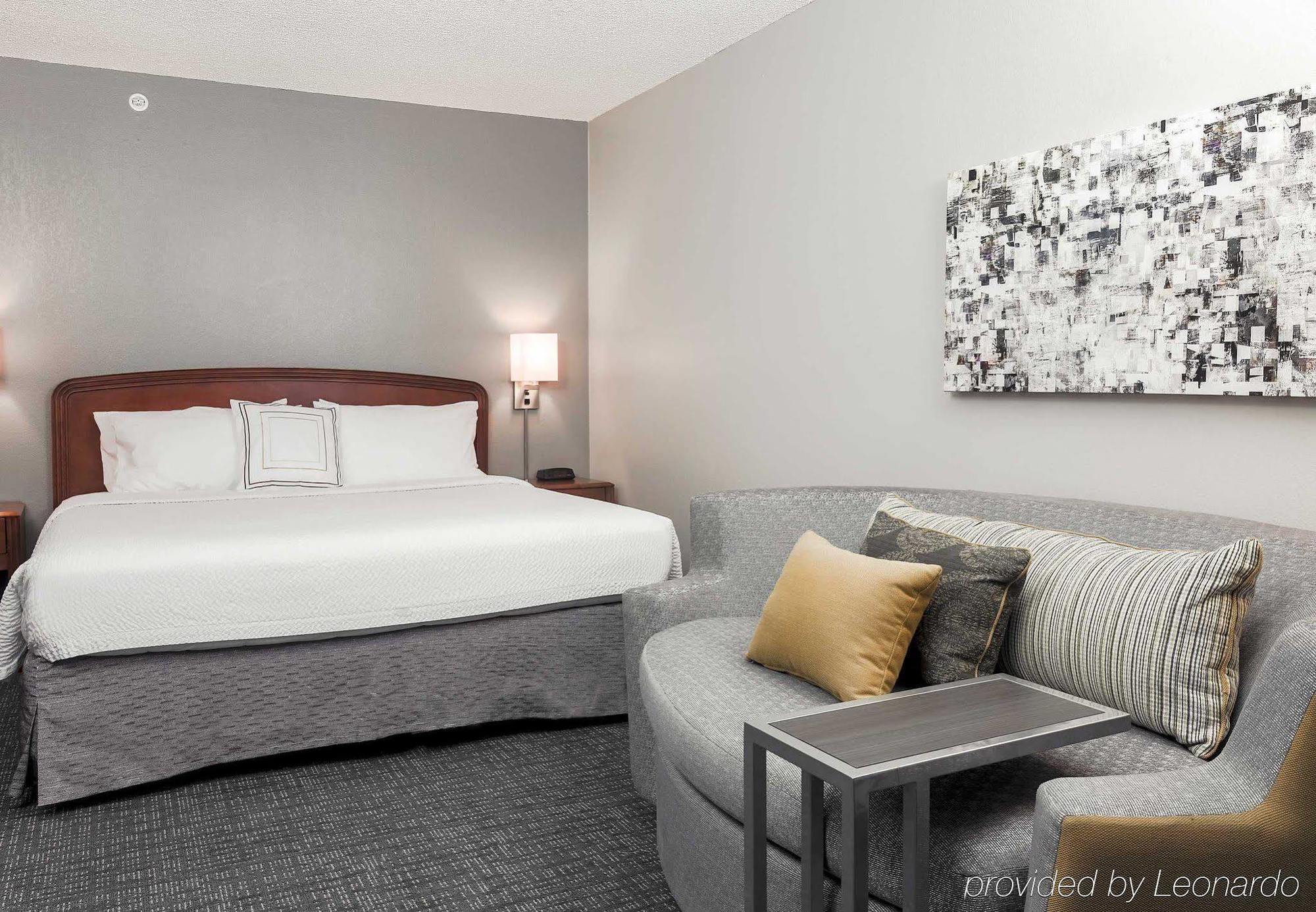Radisson Hotel Houston Intercontinental Airport North Екстериор снимка